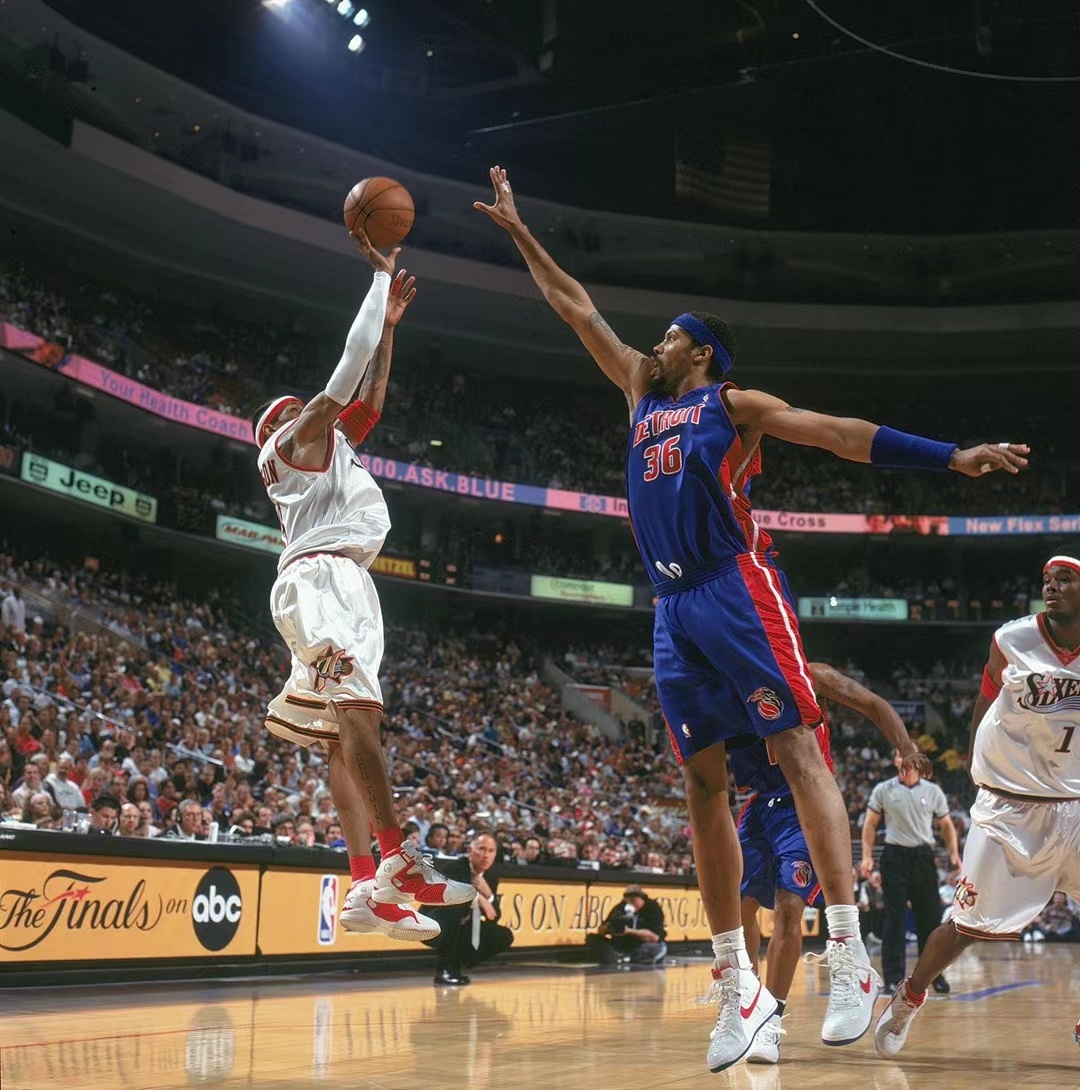 布冯父子将上榜？德转列父子代表不同国家队合计出场数TOP9（布冯父子或将入榜！德转盘点代表不同国家队的父子档合计出场TOP9）