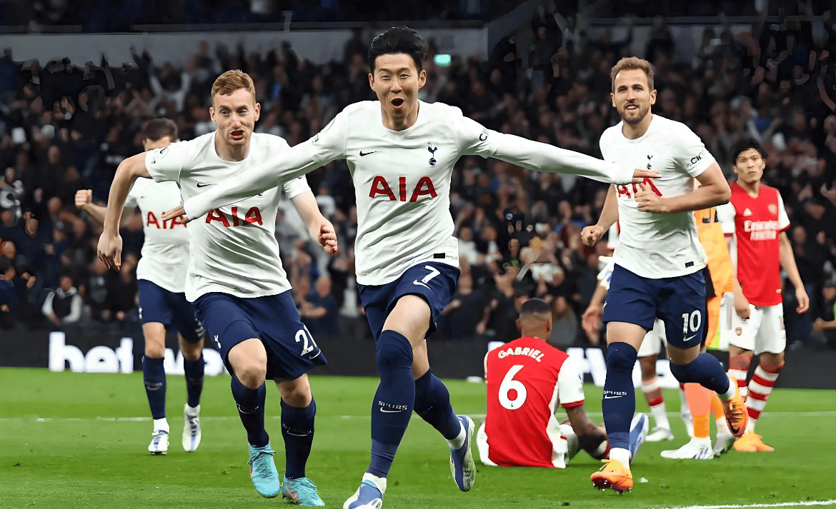 很明显，哈维＞哈维阿隆索[祈祷][good] 拉...（显而易见：哈维比哈维阿隆索更强[祈祷][good]...）